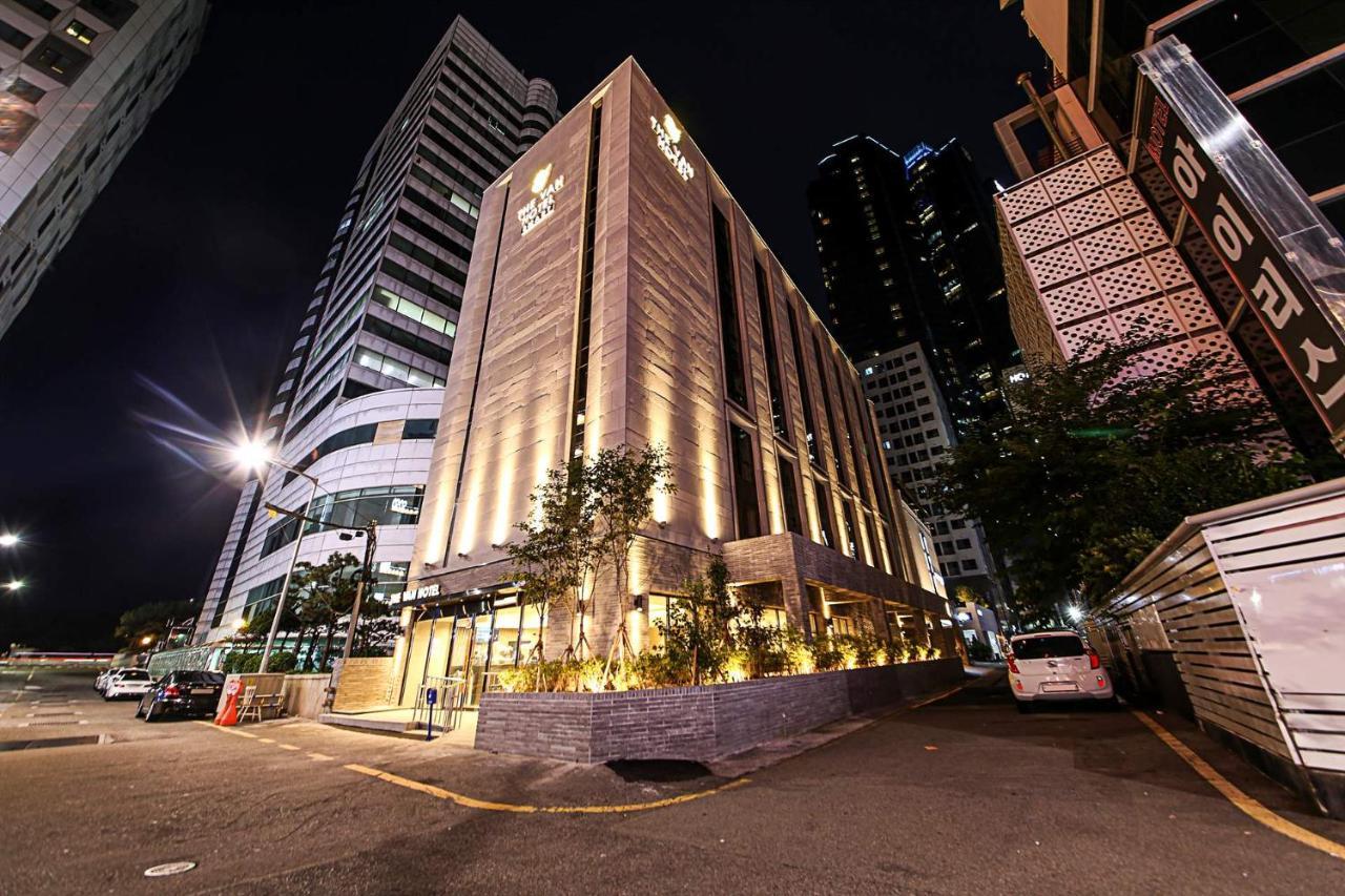 Haeundae The Van Hotel Busan Exteriör bild