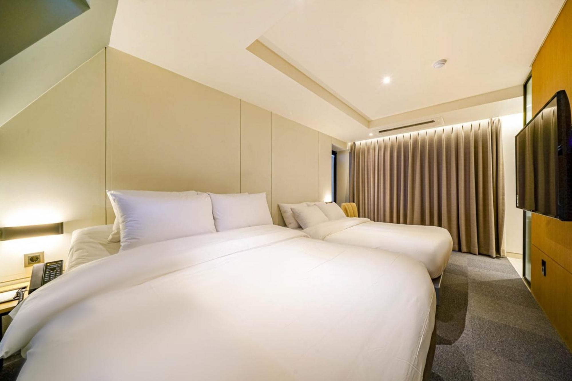 Haeundae The Van Hotel Busan Exteriör bild