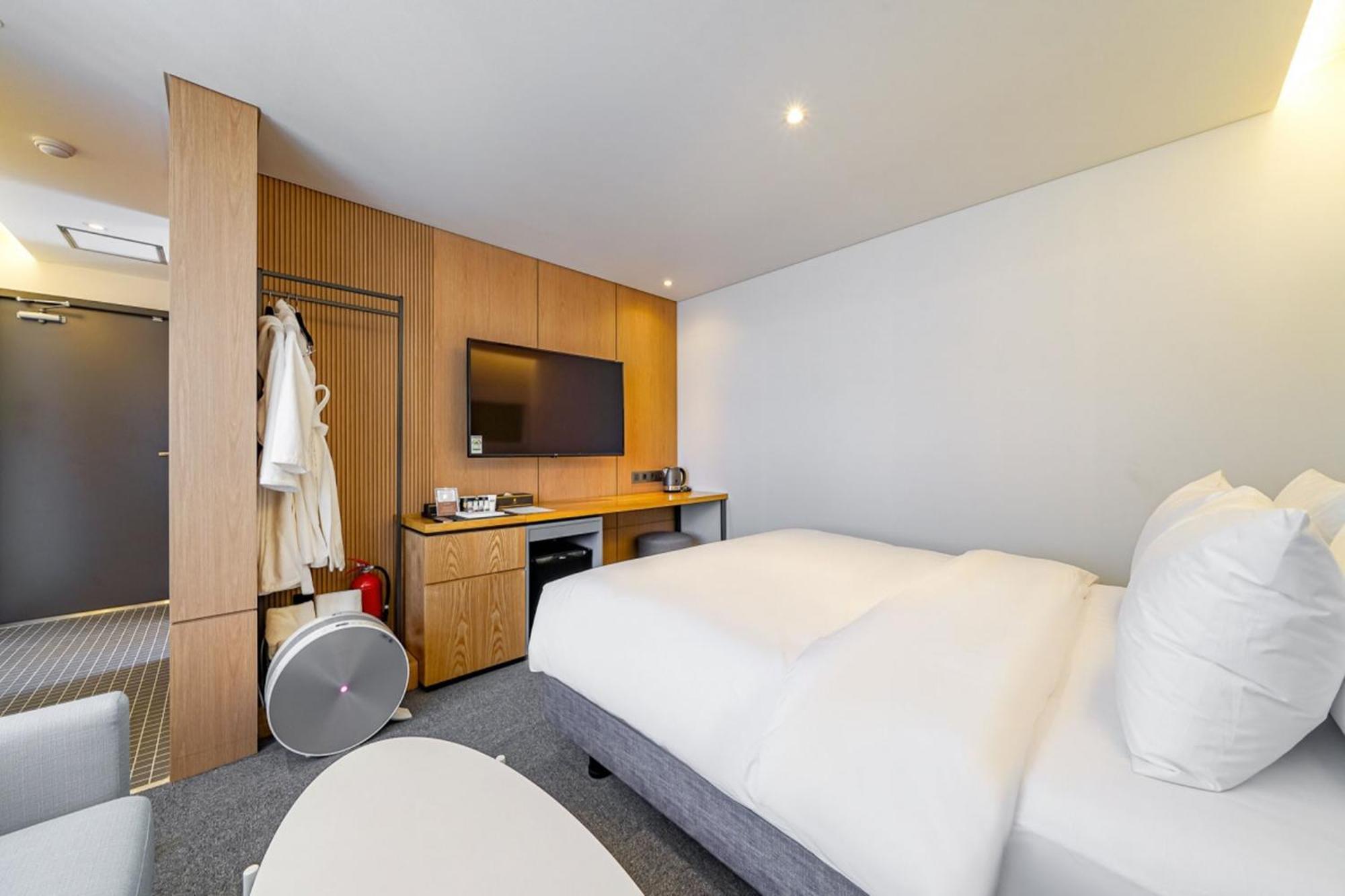 Haeundae The Van Hotel Busan Exteriör bild
