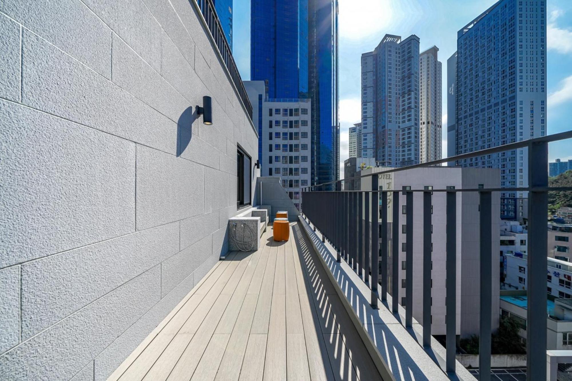 Haeundae The Van Hotel Busan Exteriör bild